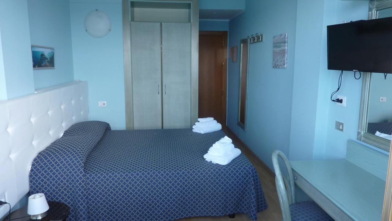 Hotel La Perla Del Capo Ospedaletti Esterno foto